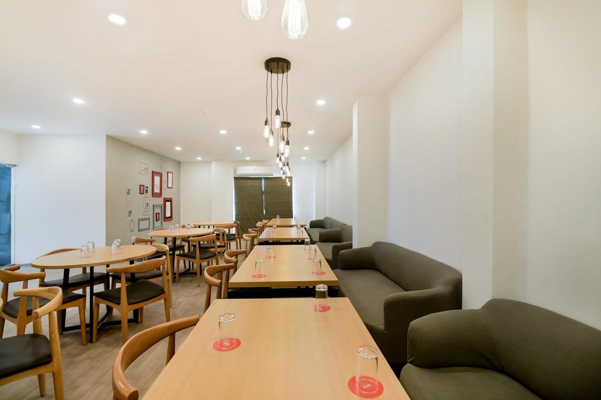Townhouse The Awadh Airport Near Chaudhary Charan Singh International Airport Hotel Bijnaur Eksteriør billede