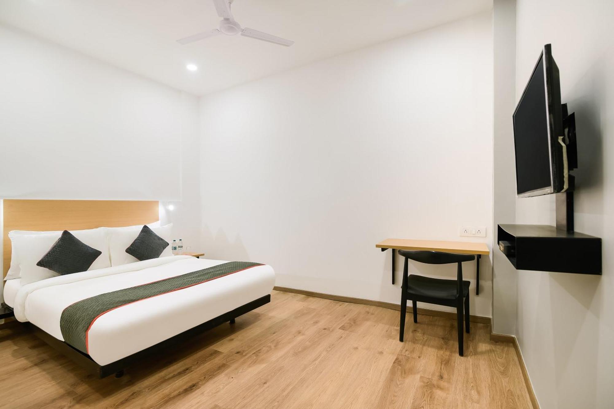 Townhouse The Awadh Airport Near Chaudhary Charan Singh International Airport Hotel Bijnaur Eksteriør billede