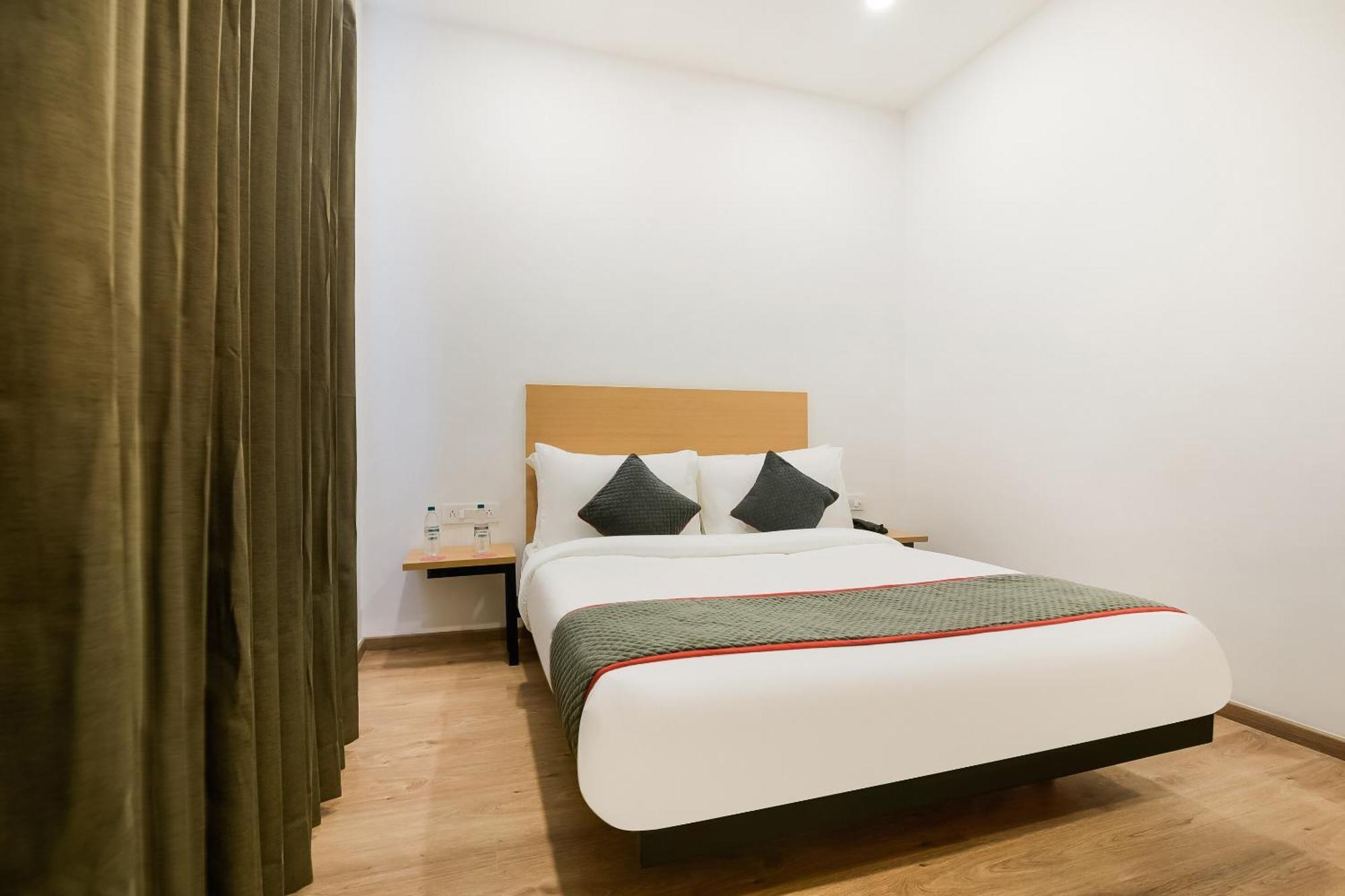 Townhouse The Awadh Airport Near Chaudhary Charan Singh International Airport Hotel Bijnaur Eksteriør billede