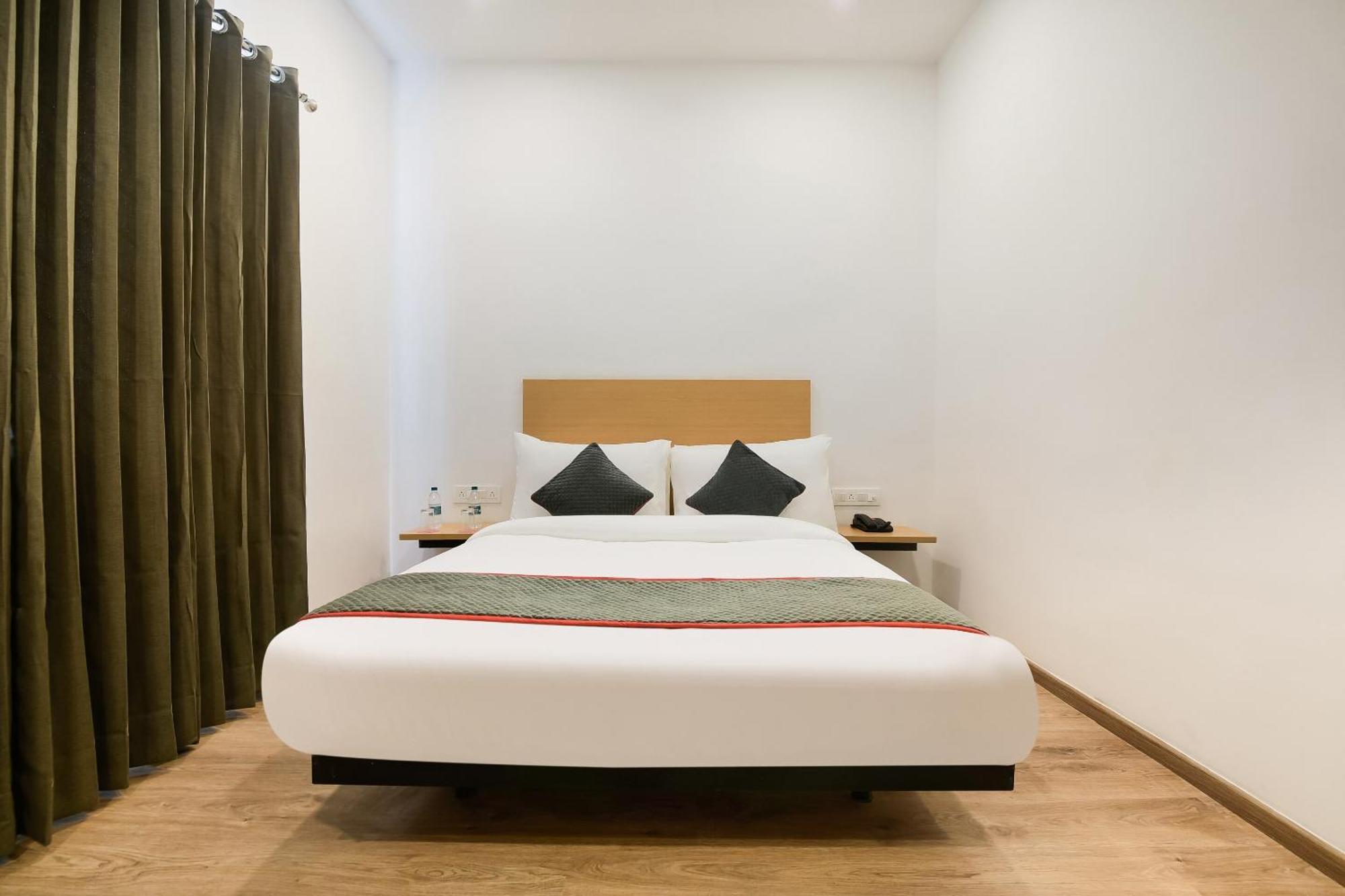 Townhouse The Awadh Airport Near Chaudhary Charan Singh International Airport Hotel Bijnaur Eksteriør billede